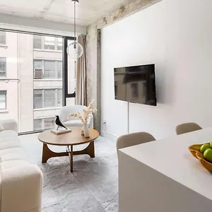  Apartment Penthouse In