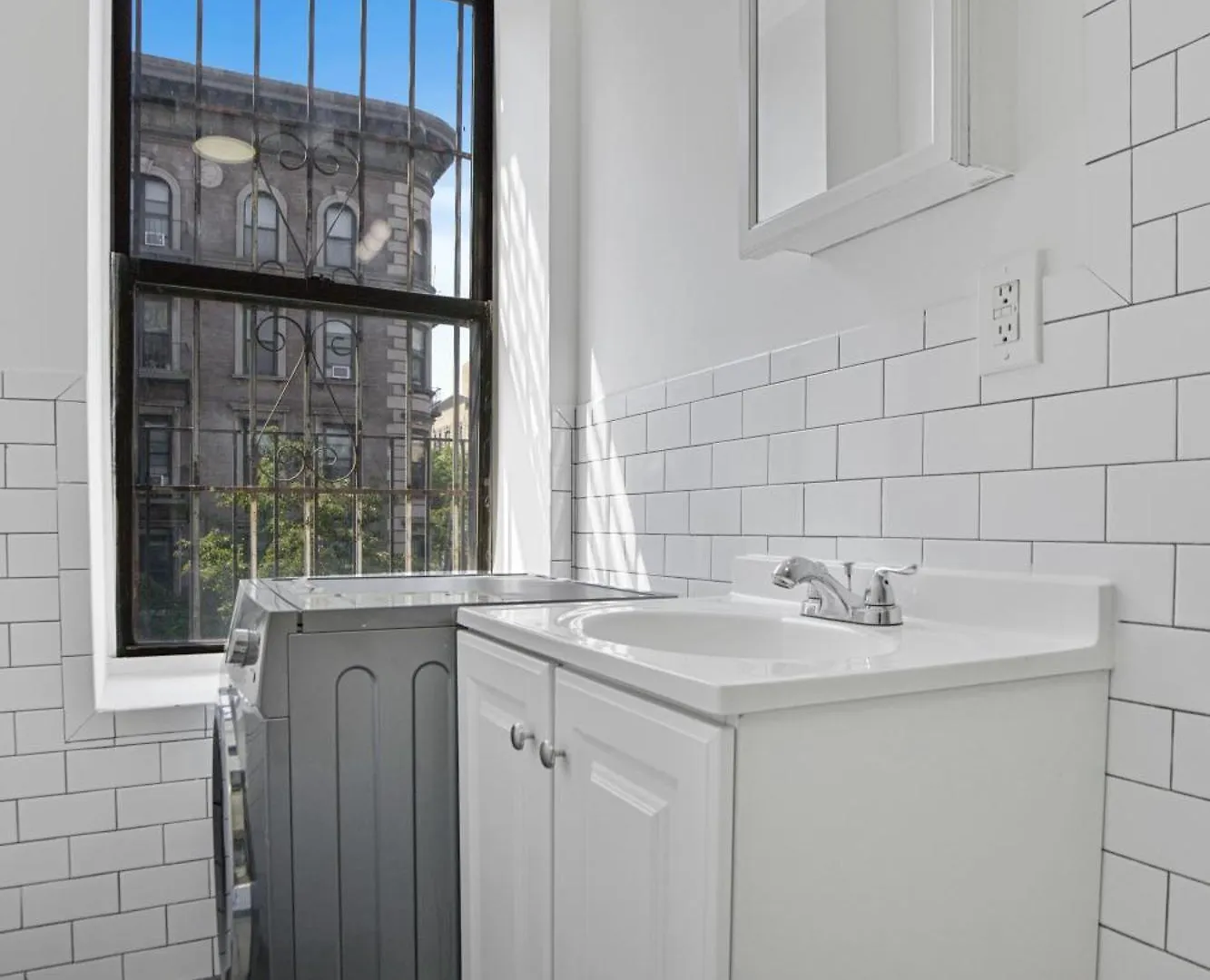 Designer 2 Bedroom Comfort Near Central Park Amerikai Egyesült Államok